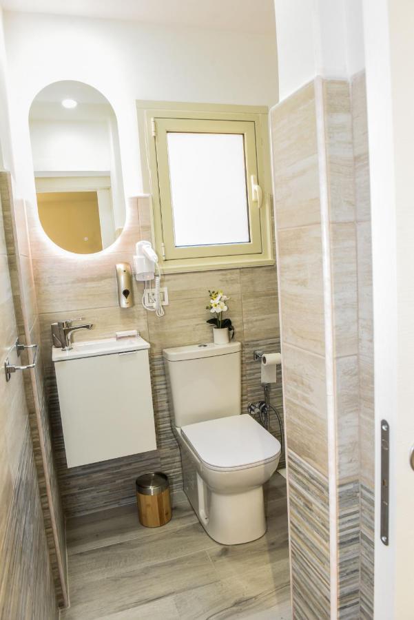 La Via Di Mezzo Apartment Катания Екстериор снимка